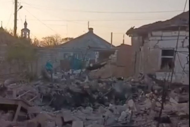Разрушенные дома в Керчи после атаки БПЛА ВСУ