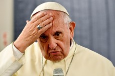 Ватикан принёс извинения России за высказывания о жестоких чеченцах и бурятах