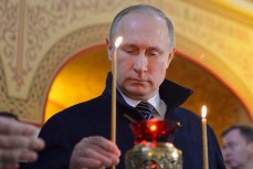 Украина намерена вести боевые действия в Рождество, а Россия будет страдать за веру: Путин поручил ввести режим прекращения огня на Рождество