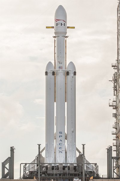 Cверхтяжёлая ракета-носитель Falcon Heavy
