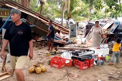 Разрушения после цунами 22 декабря 2018 года в Индонезии