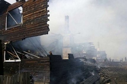 Три многоквартирных дома сгорели под Вологдой.