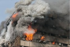 Пожар в Тегеране.