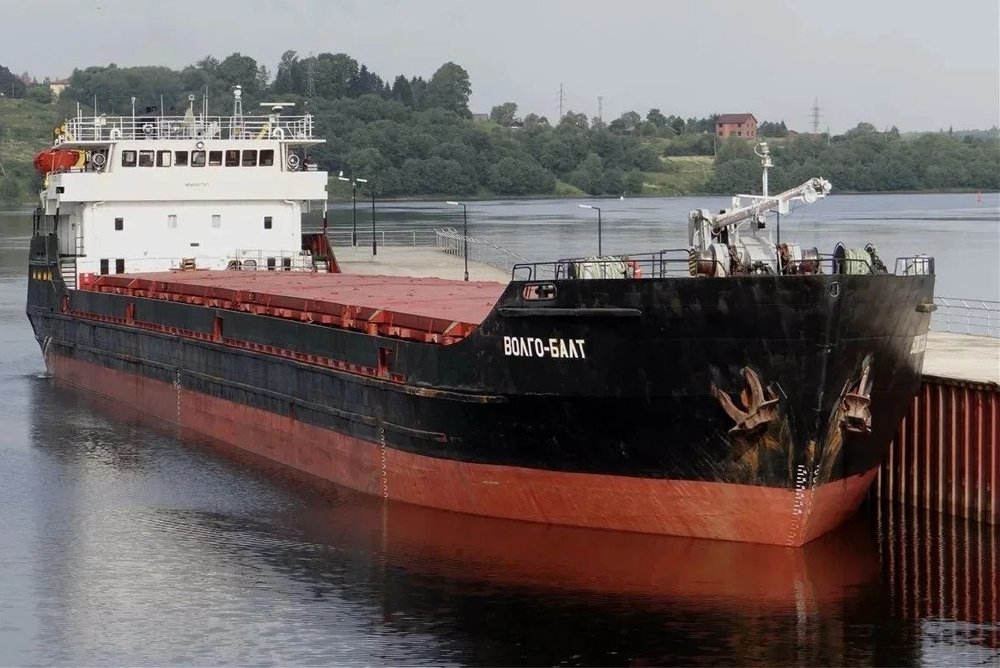 В акватории Азовского моря произошло крушение сухогрузного судна типа «Волго-Балт»