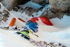 «Зеленые ботинки» - труп альпиниста, служащий ориентиром на Эвересте