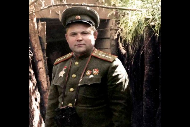 Николай Федорович Ватутин, советский военачальник времен Великой Отечественной Войны.