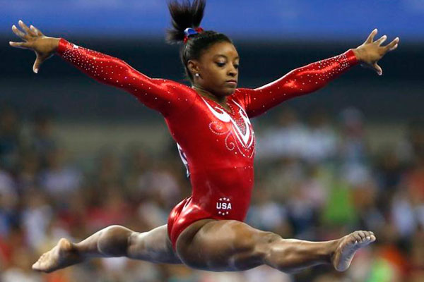 Олимпийская чемпионка в Рио Симона Байлз.