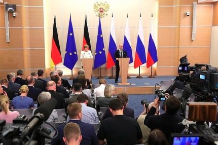 Совместная пресс-конференция с Канцлером ФРГ Ангелой Меркель