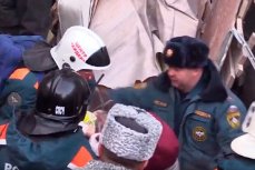 Спасение 10-месячного мальчика из под завалов дома в Магнитогорске