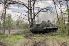 Минобороны РФ опубликовало кадры уничтожения понтонной переправы и подразделения ВСУ