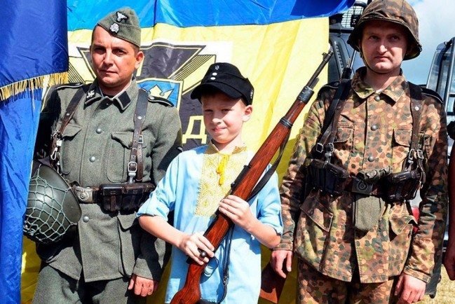 На Украине начали призывать в армию выпускников школ для боевых действий на Донбассе