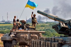 Киев требует немедленного наступления на Луганск и Донецк