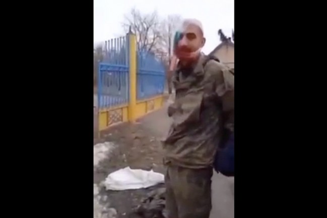 Российский военный Айк Цатурян в плену отказался говорить «Слава Украине!», а сказал «Слава России!»