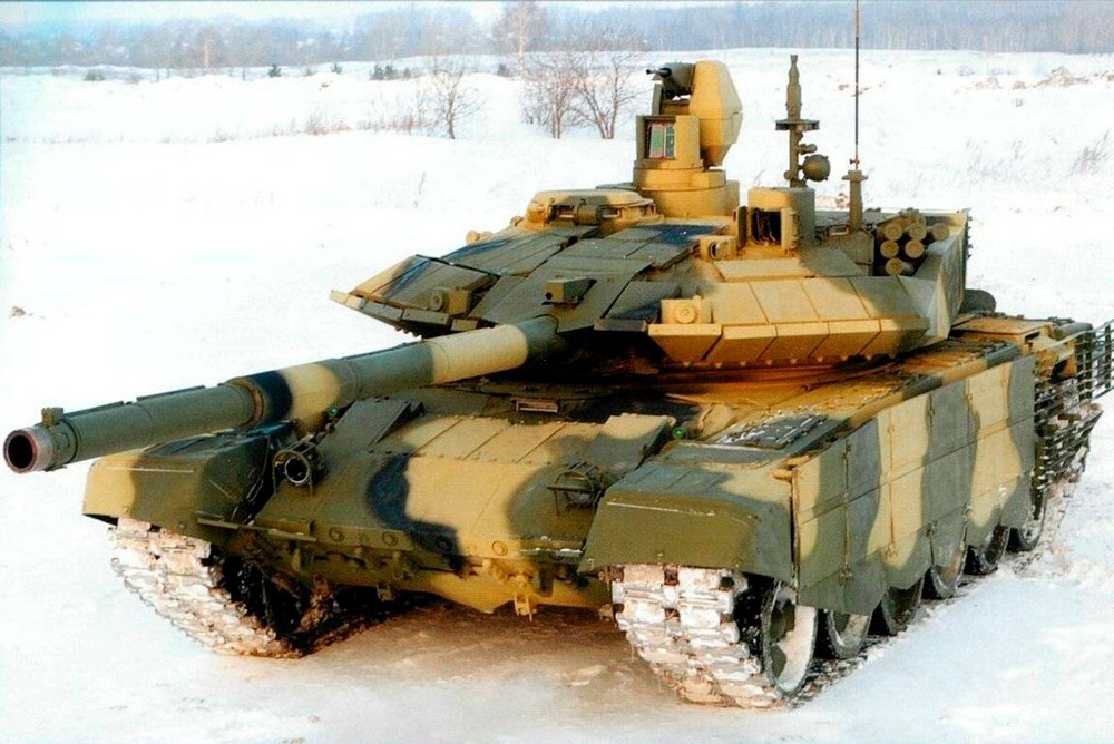 Основной танк российской армии Т-90СМ