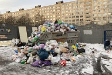 Блокадники считают провальными снегоуборочную и мусорную кампании от Смольного