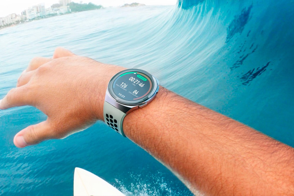 Смарт-часы можно использовать во время занятия плаванием