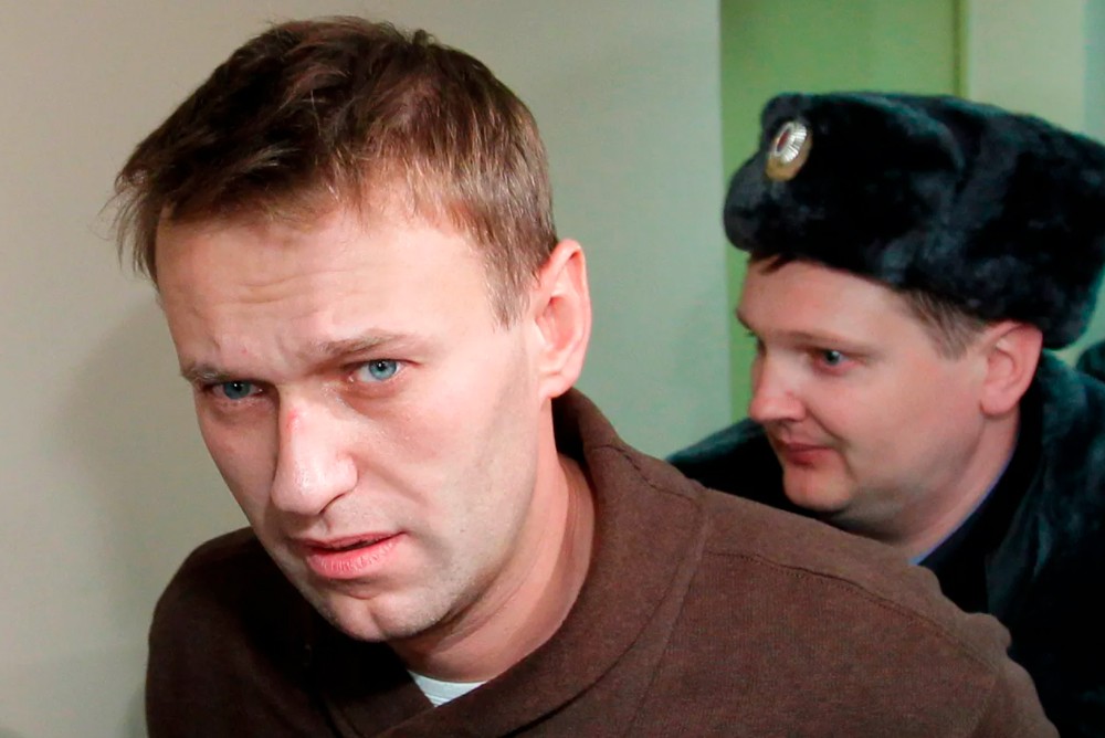 В колонии у Навального сильно ухудшилось здоровье - отнимаются ноги