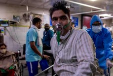 В Индии не осталось кислорода для COVID-больных