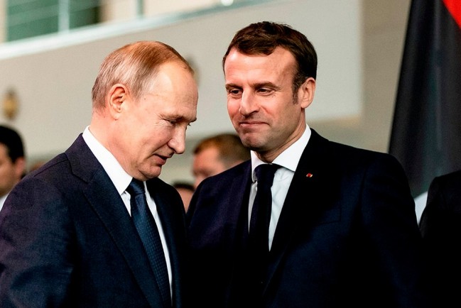 Франция начала расследование утечки разговора Путина и Макрона