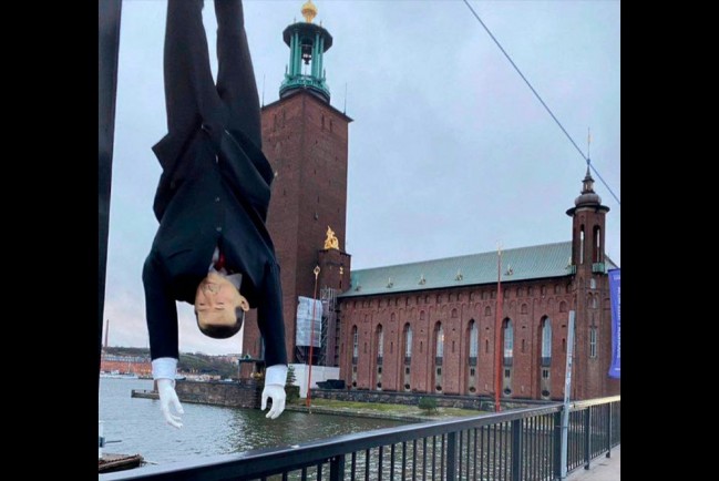 В Швеции повесили Эрдогана около Стокгольмской ратуши