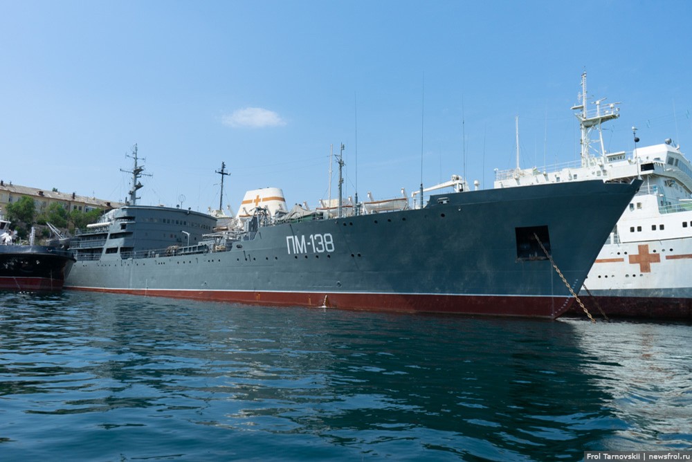 «ПМ-138» – головная плавучая мастерская проекта 304. Место базирования. Черноморский флот.