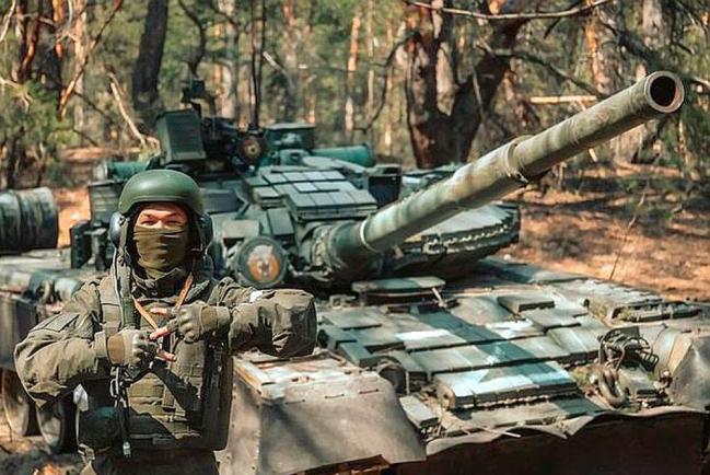 Российские танкисты в зоне СВО