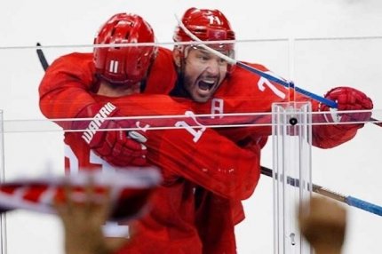 Российские хоккеисты после победы над сборной США в Пхенчхане
