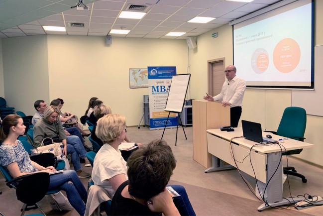В Московской международной школе бизнеса «МИРБИС» состоялся бесплатный семинар по теории и практике применения изменений, вступивших в силу с 1 июля 2019 года в 44-ФЗ.