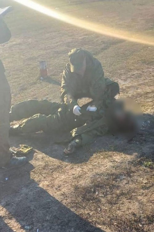 Военный эксперт обследует убитого на полигоне в Белгородской области