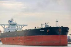 США начали захватывать суда теневого флота России