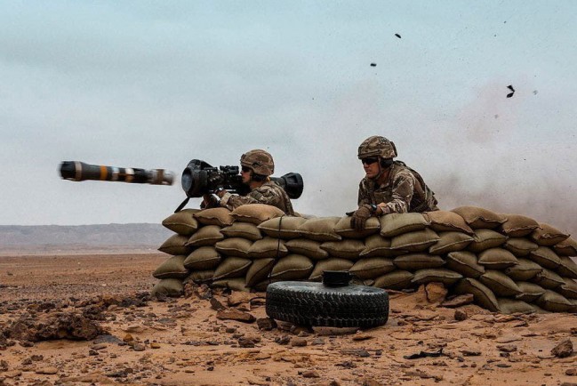 После поставок вооружения Украине, Великобритания осталась без арсенала