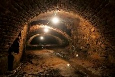 Экскурсия по подземельям «Азовстали», где укрывались нацисты 