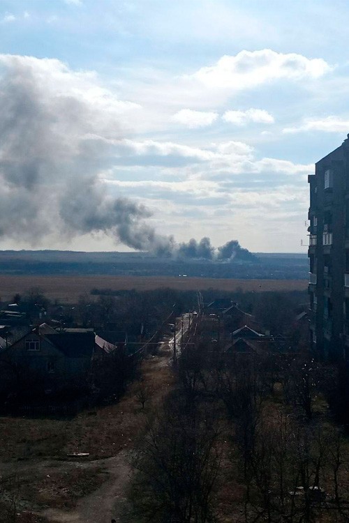 Падение российского Су-34 сбитого своей ракетой по ошибке в Енакиево в ДНР