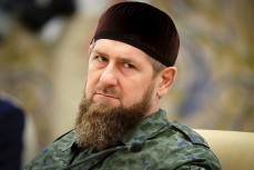 Кадыров попросил отправить противников бороды на передовую в Донбасс