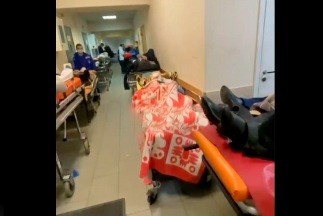 Больницы Санкт-Петербурга переполнены травмированными людьми