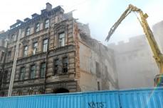 В Петербурге продолжается разрушение исторических зданий