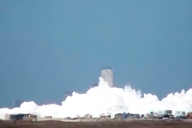 На техасской базе SpaceX взорвался огромный резервуар с жидким азотом