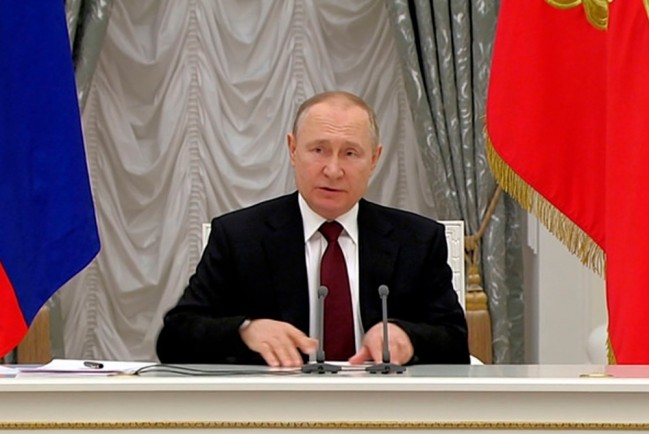 Путин начал экстренное заседание Совбеза РФ о признании независимости ДНР и ЛНР