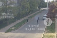 Появились кадры обстрела тремя мужчинами из гранатометов здания МГБ Приднестровья