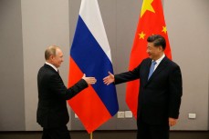 CNN: Китай твёрдо заявил, что будет оказывать России экономическую и военную помощь