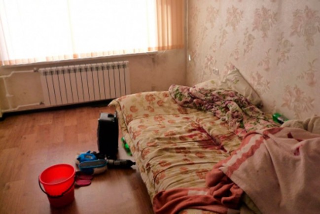 Квартира в которой женщина родила и выбросила ребенка в окно