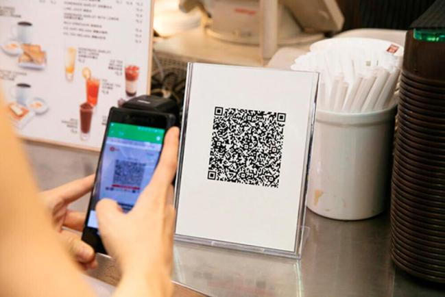 Оплата счетов, чаевые и отзывы по QR-коду в ресторанах