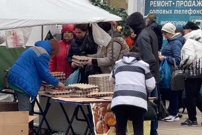 Ярмарка Выходного дня в Геленджике - продажа яиц