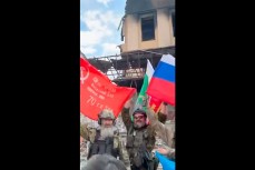 Войска России и Донбасса взяли под контроль Лисичанск