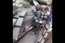 Дрон-камикадзе «Ланцет-3М» не смог пробить броню танка Т-64БВ