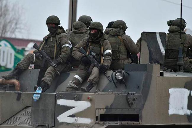 Российские солдаты в зоне боевых действий на Украине
