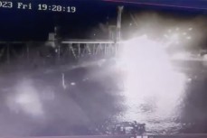 Кадры уничтожения моста в Одесской области с помощью водного беспилотника армии России