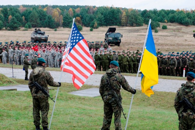 В Киеве признались в совместной с НАТО подготовке к войне за Крым