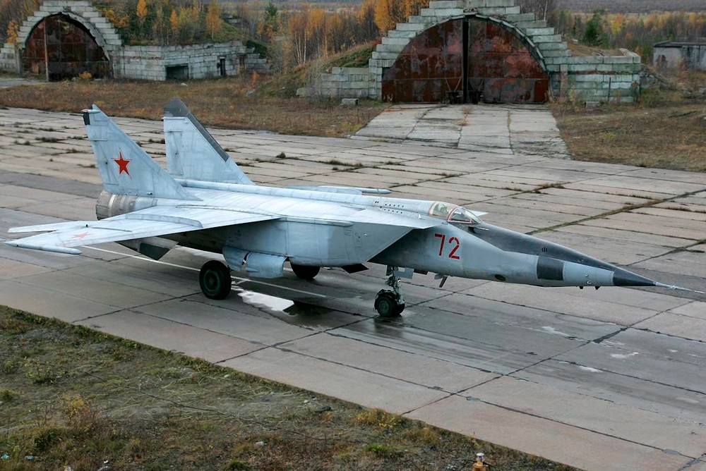 Характеристики МиГ-25П