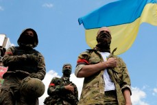 Украинские националисты намерены убить девять студентов из Ирака и обвинить в этом российских военных